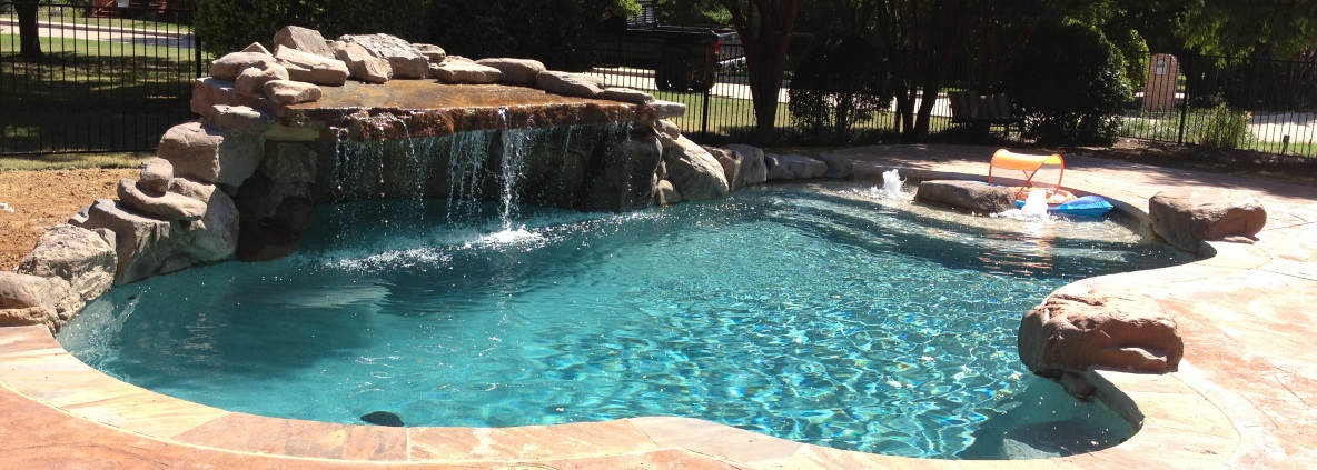 pool builders dfw